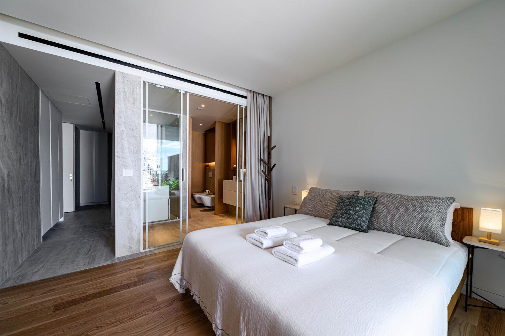 Savoy Monumentalis 2b Or Not 2b By Lm&ac Signature Apartamento *
