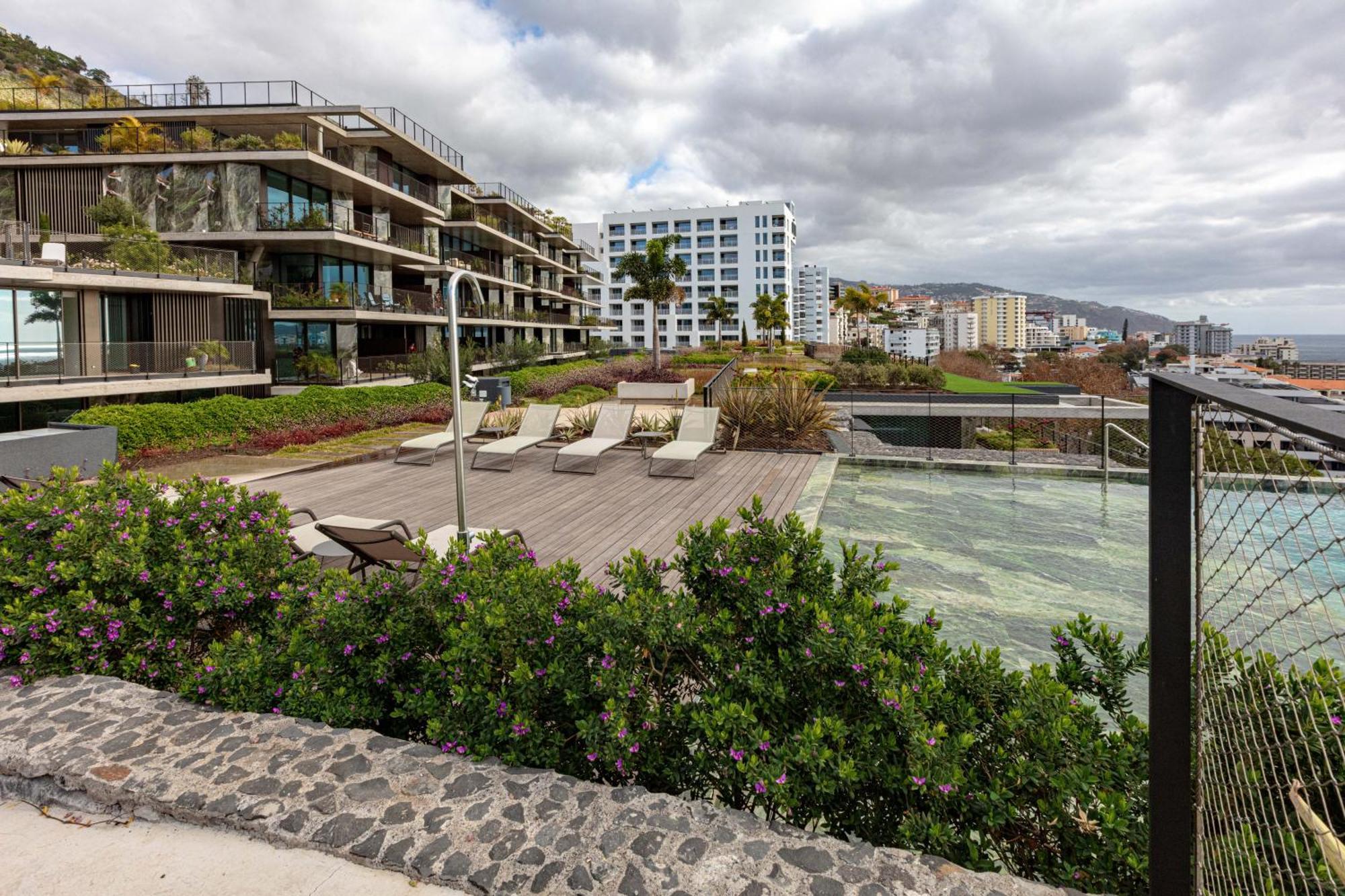 Savoy Monumentalis 2b Or Not 2b By Lm&ac Signature Apartamento
